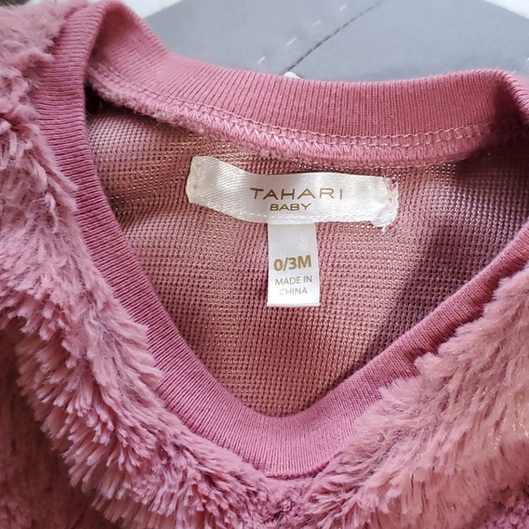 Tahari sweater and pant set - Picture 4 of 5